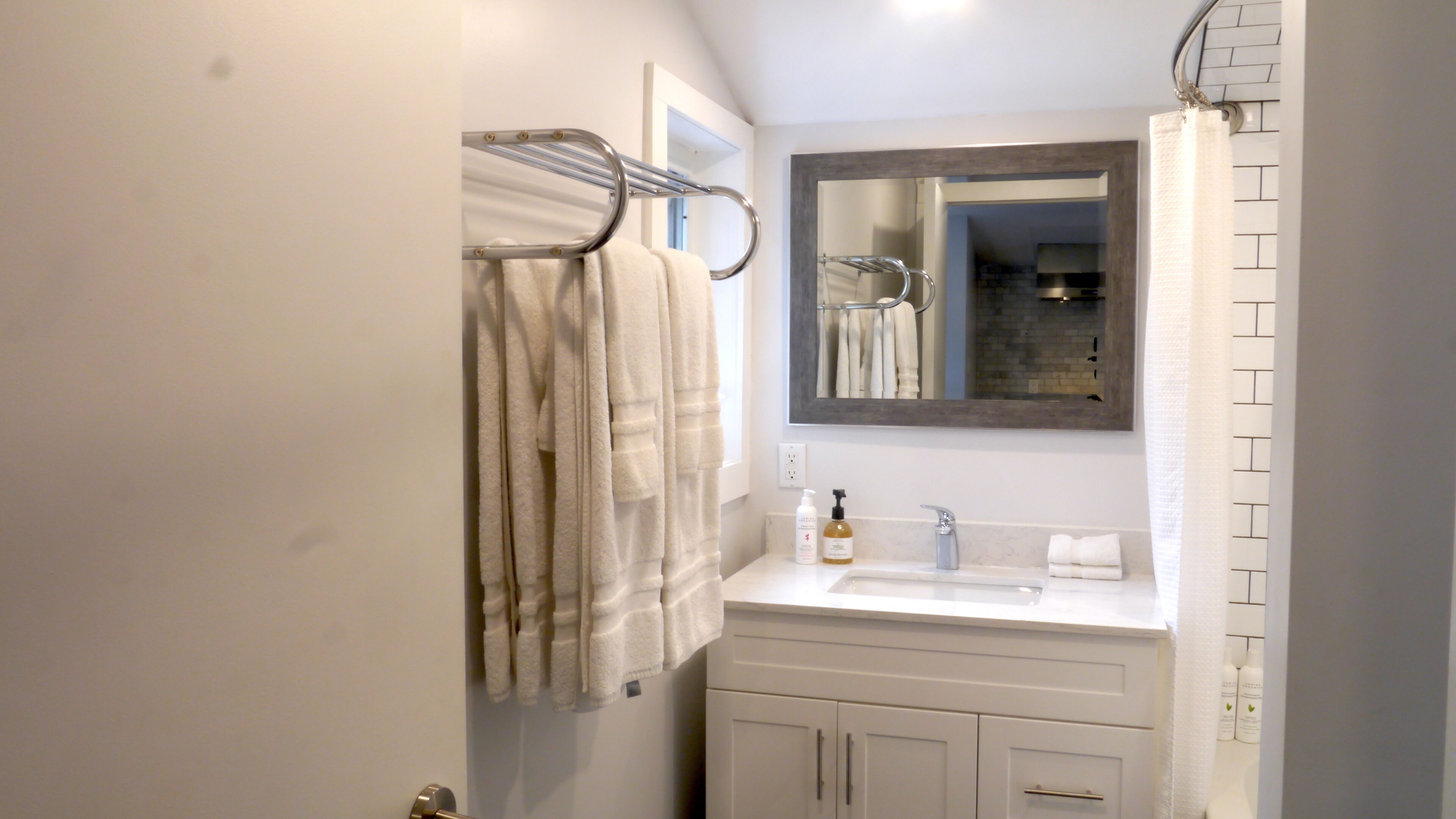 Photo - South Landing Inn