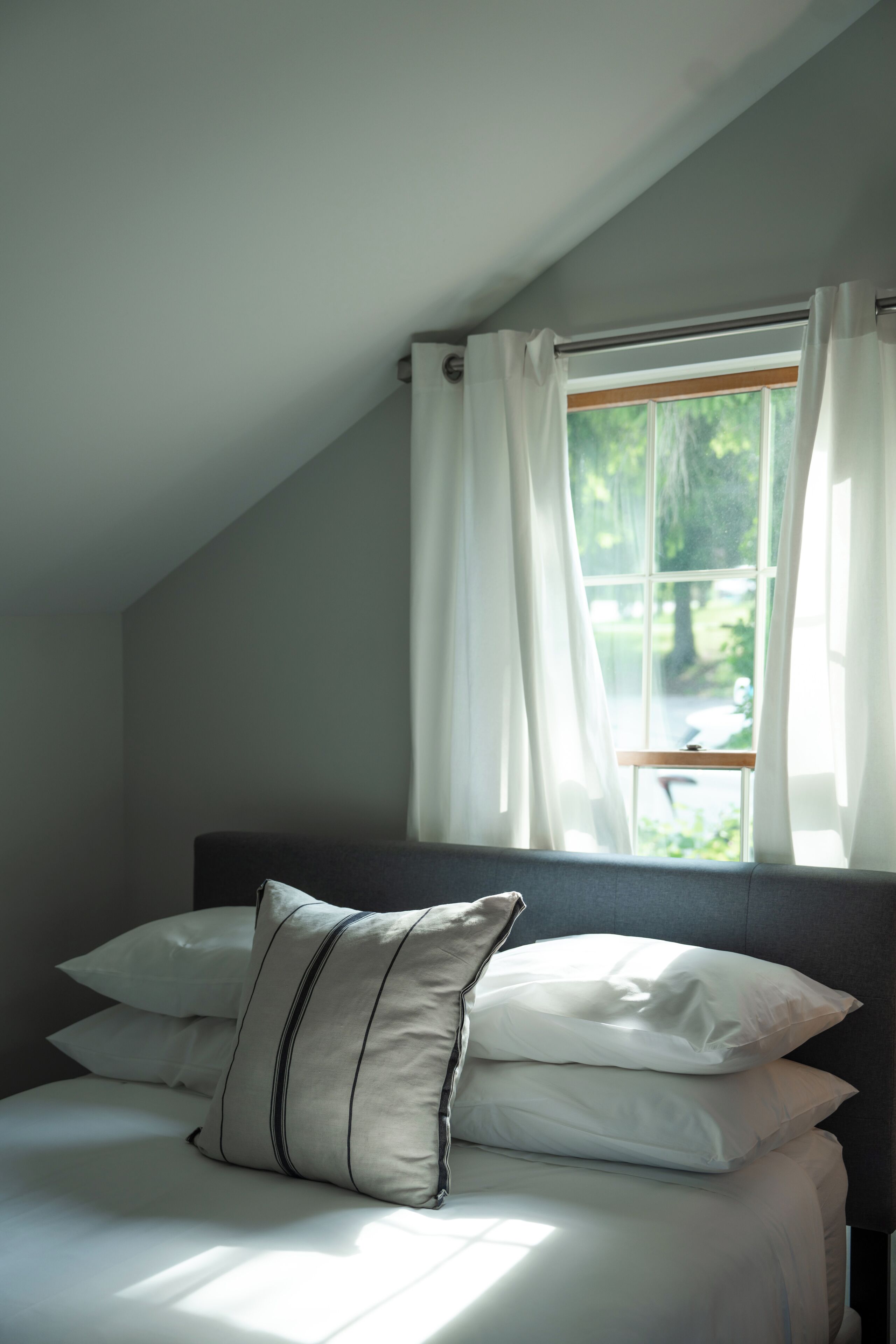 Historic Inn Two Bedroom Suite NOTL | Premium bedding, individually decorated, desk, blackout drapes