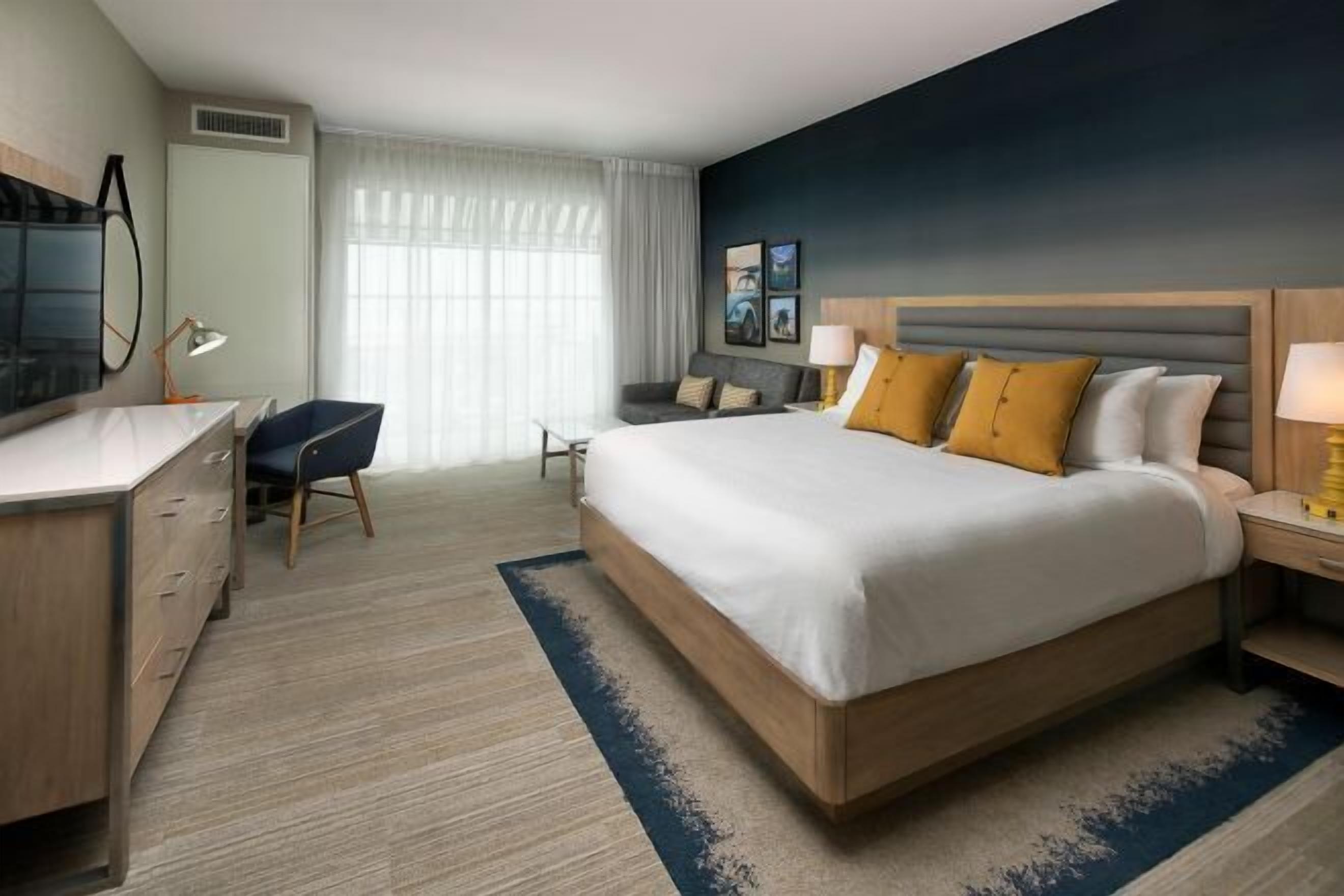 In-room safe, desk, iron/ironing board, free WiFi