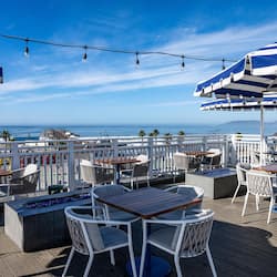 Breakfast and lunch served, Californian cuisine