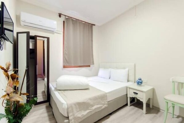 Soundproofing, iron/ironing board, free WiFi