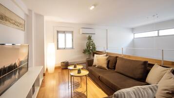 Villa, 5 Bedrooms | Living area | Plasma TV