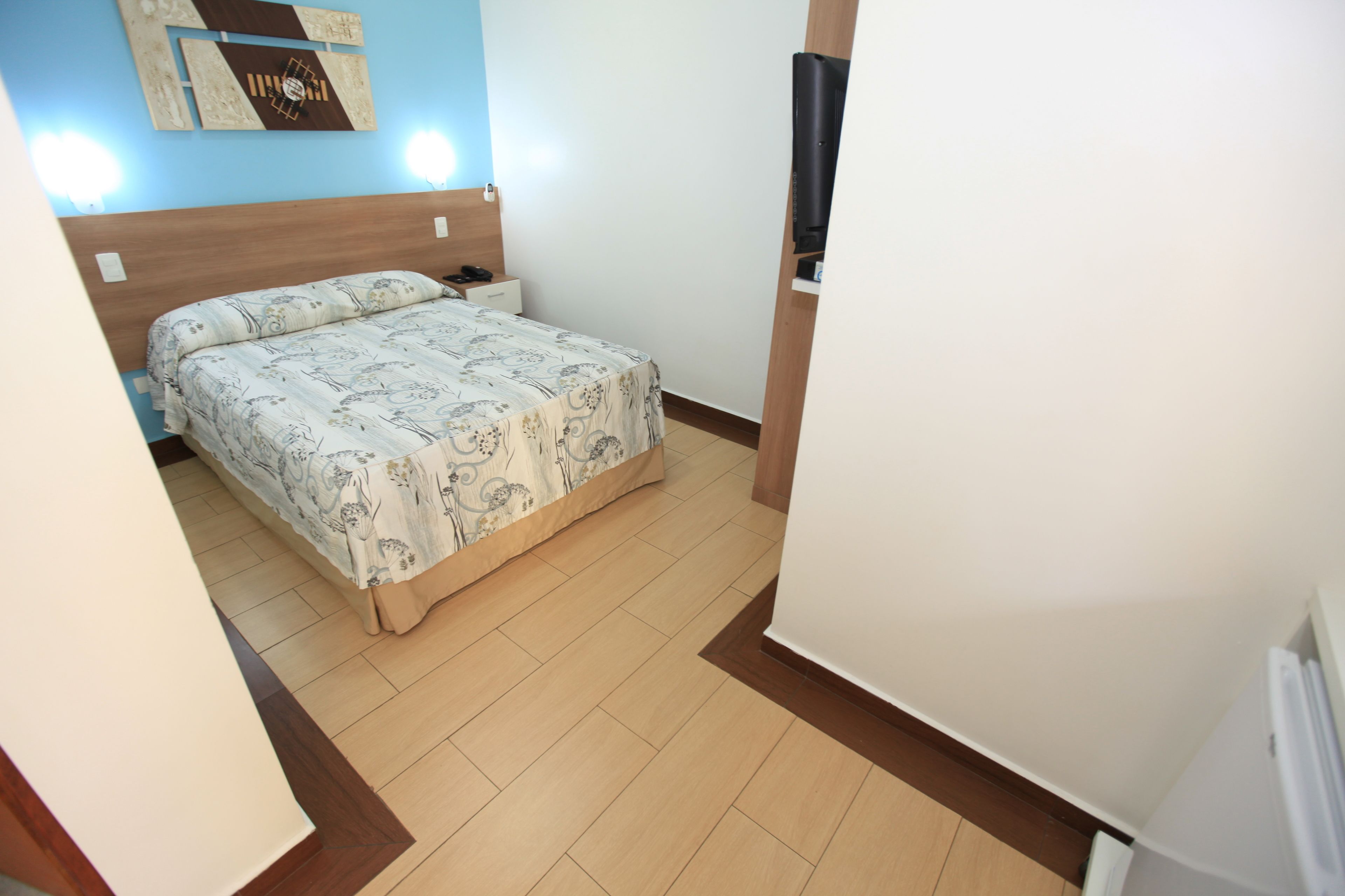 minibar, in-room safe, desk, soundproofing