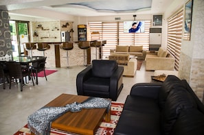 Interior detail - Saturn Hotel (Kusadasi)