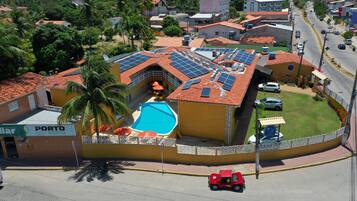 Fachada da propriedade