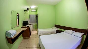 Standard Twin Room | Free WiFi