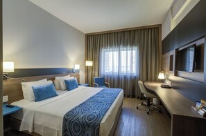 Superior Double Room | In-room safe, desk, blackout curtains, soundproofing - Hilton Garden Inn Santo André (Santo André)