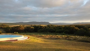Property grounds - Doornbosch Game Lodge and Guest Houses (Baardskeerdersbos)