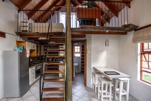 In-room dining - Moramba Self-Catering (Gqeberha (Port Elizabeth))