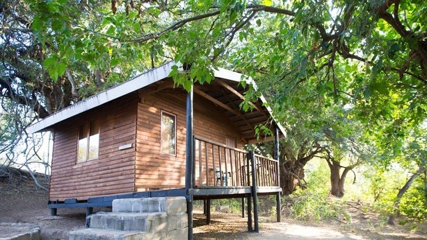 Unclassified image, 1 of 6, button - Molema Bush Camp - Campground (Tuli Lodge)