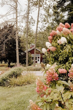 Exterior - Snowvillage Inn (Eaton Center)