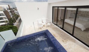 Luxury Penthouse, 2 Bedrooms