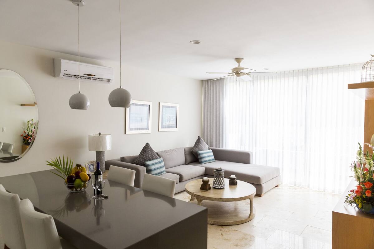 Televisión LED de 50 pulgadas con canales por cable, una televisión