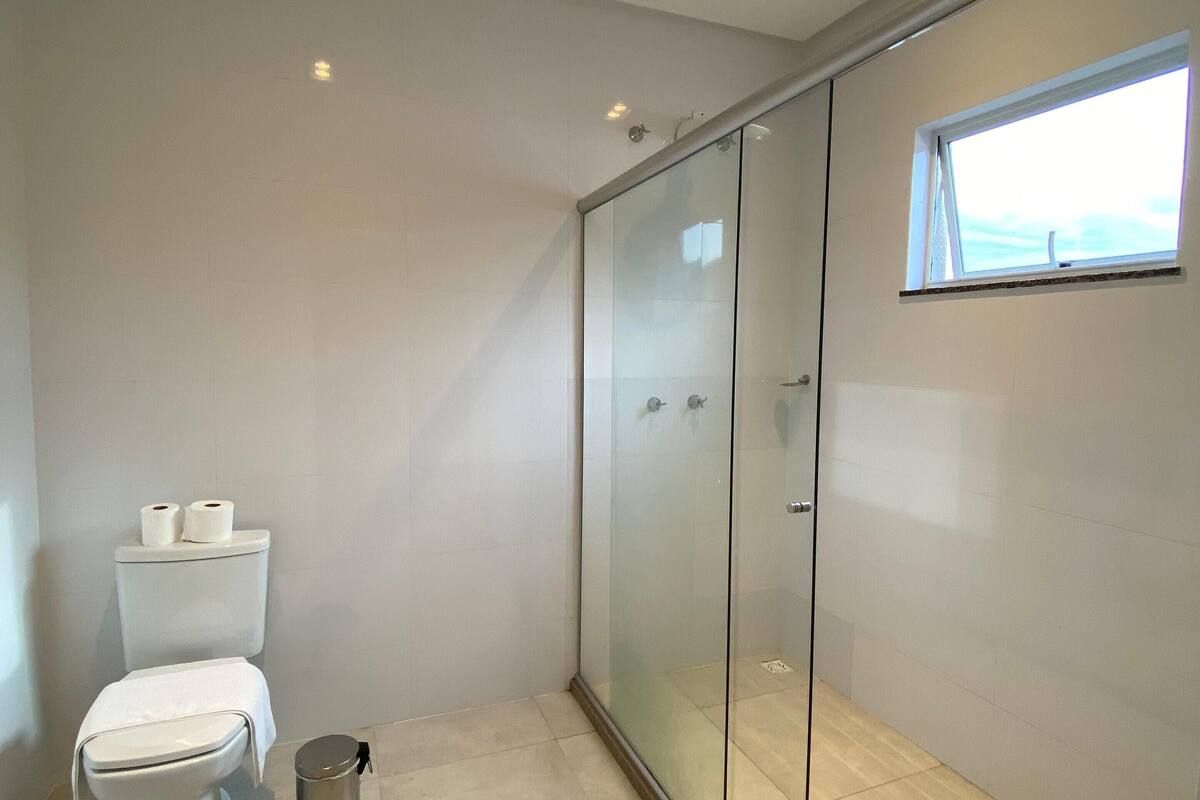 superior quadruple room | bathroom | shower, free toiletries, hair dryer, towels