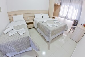 Superior Triple Room | Minibar, desk, soundproofing, iron/ironing board - North Hotel (Chapecó)