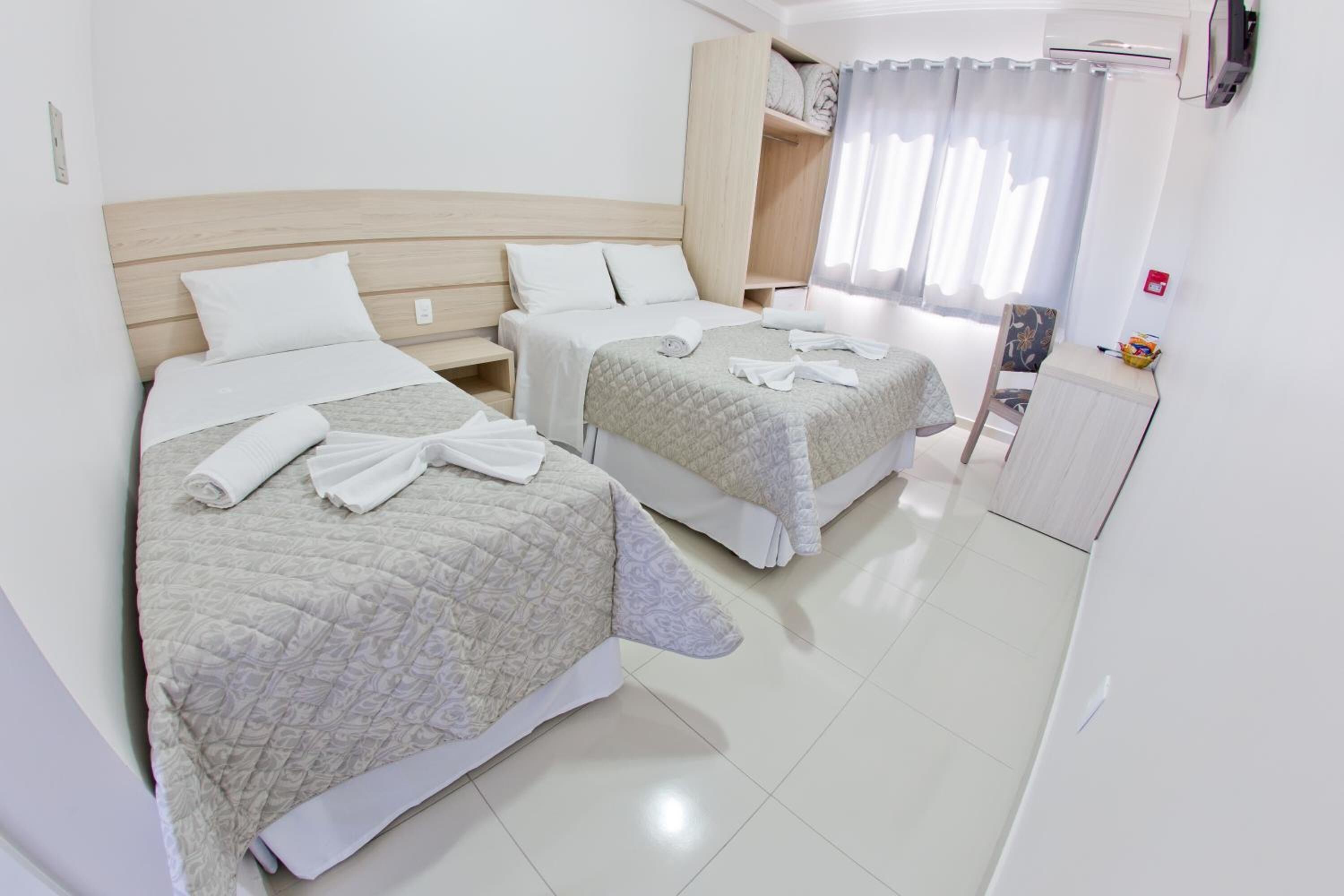 1 bedroom, minibar, desk, soundproofing