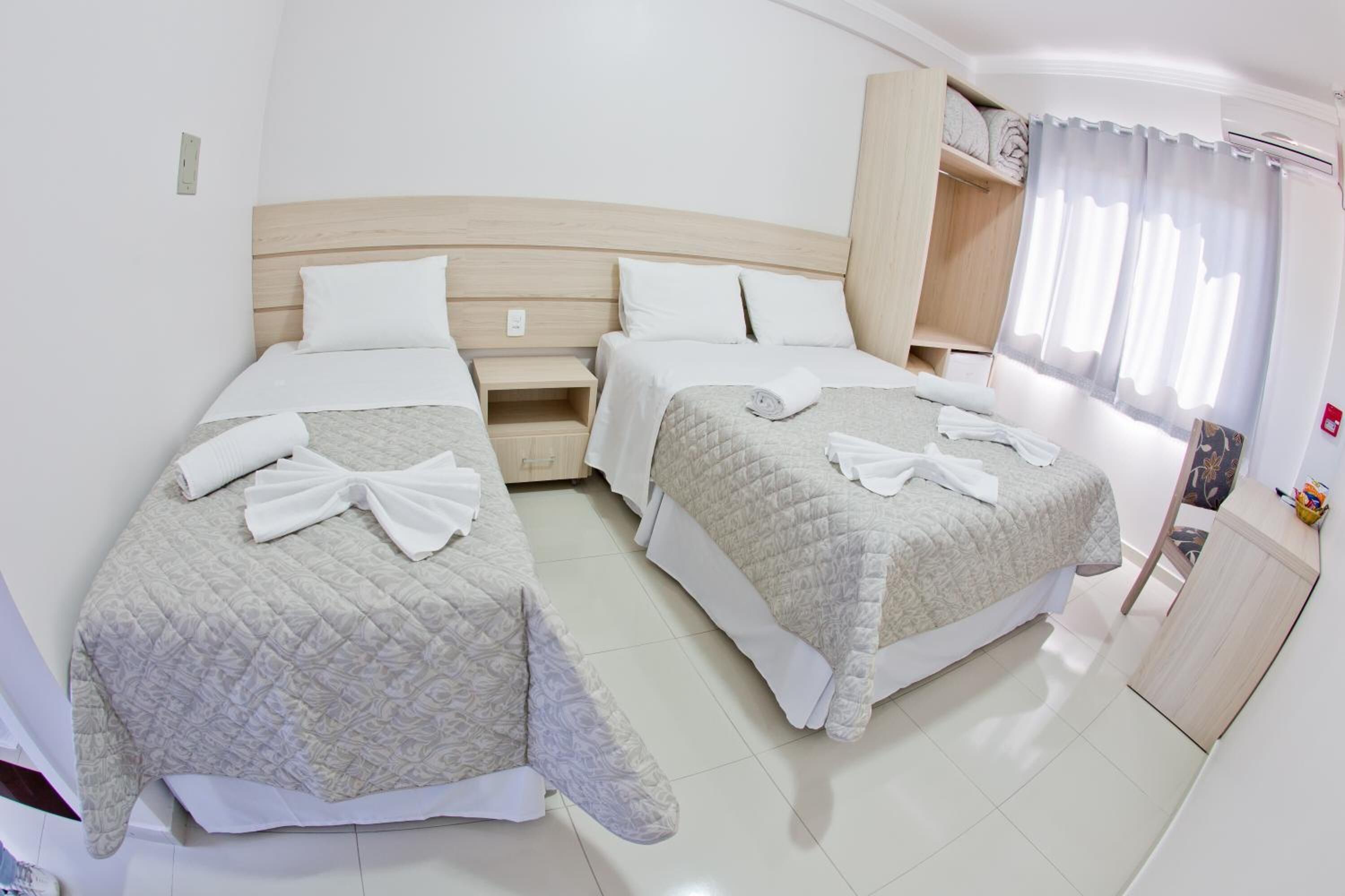 1 bedroom, minibar, desk, soundproofing