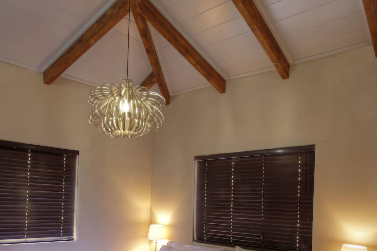Apartamento standard, 2 quartos | 1 quarto, cofres nos quartos, escrivaninha