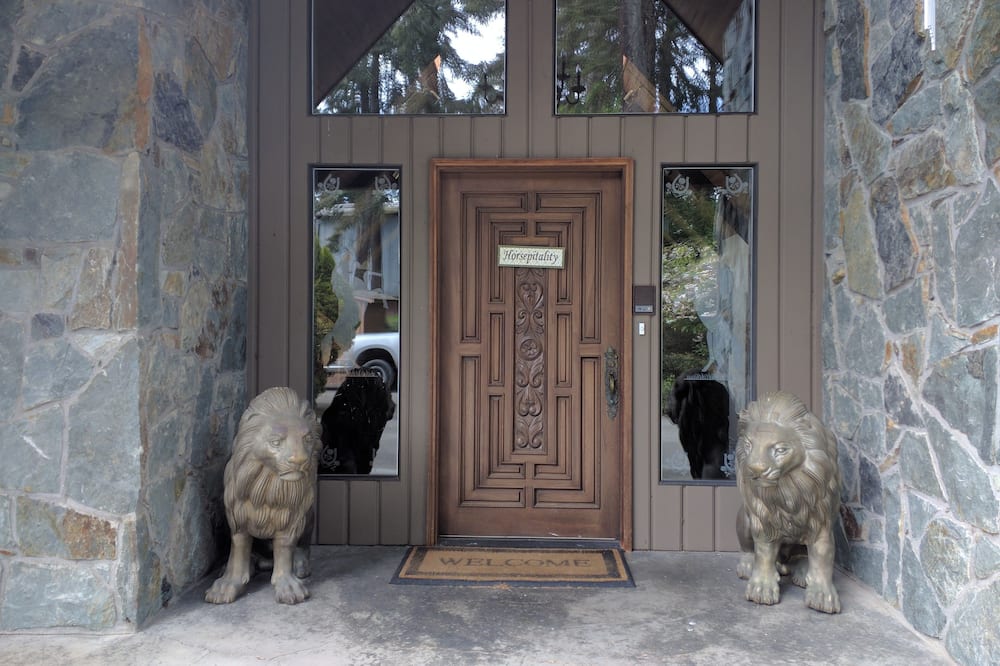 Wildwood Farm B&B - Lake Ketchum, WA