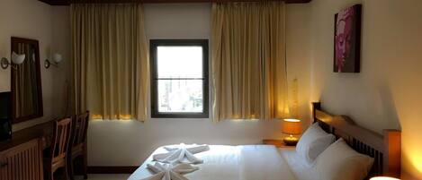 خزنة داخل الغرفة ومكواة/لوح كي وأسرّة قابلة للطي وواي فاي مجانًا