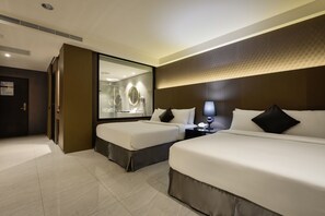 Minibar, desk, blackout drapes, soundproofing - M hotel (Caotun)