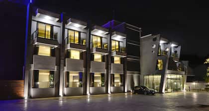 M hotel