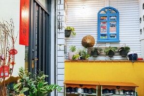 Pintu masuk hartanah