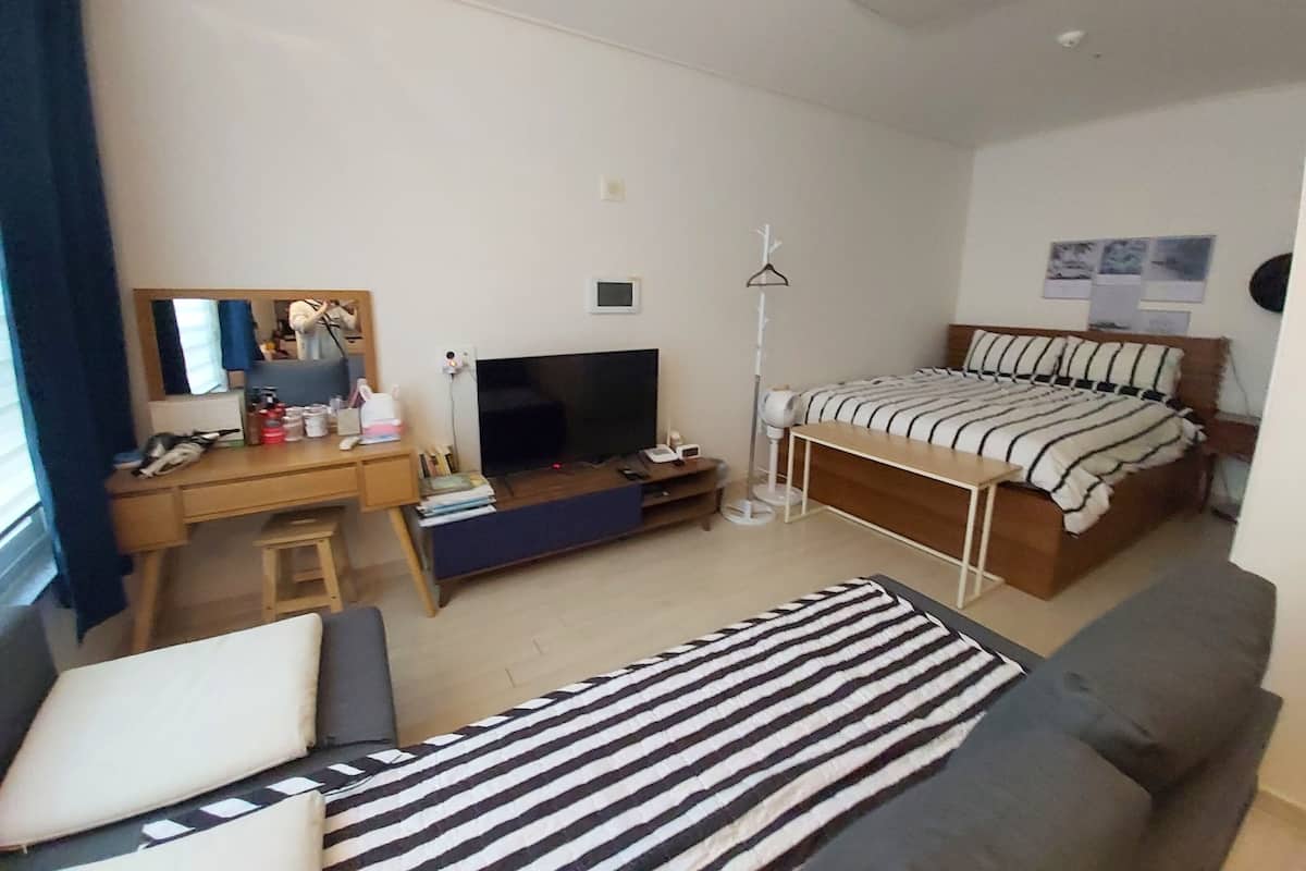 Familienzimmer | Schreibtisch, kostenloses WLAN