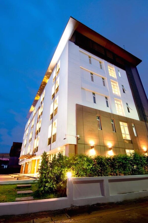 Exterior - Krit Place (Nonthaburi)