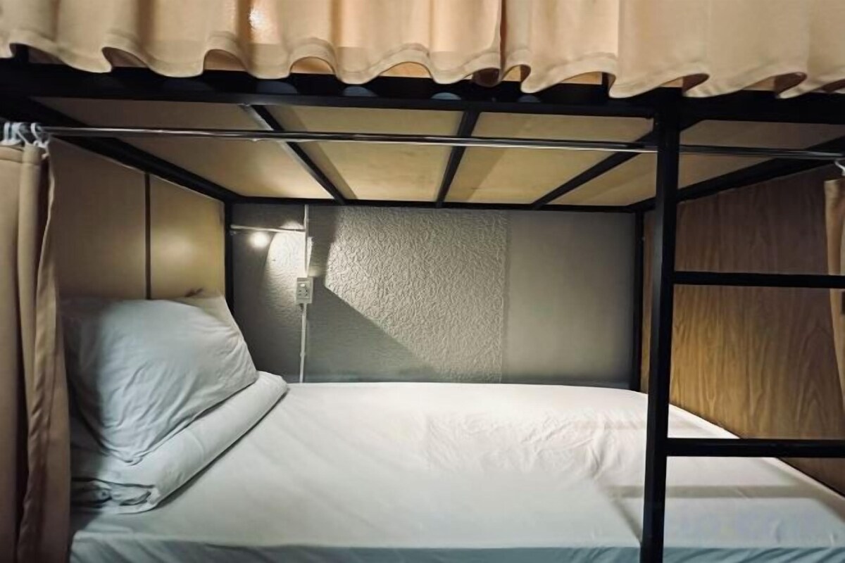 In-room safe, blackout curtains, free WiFi