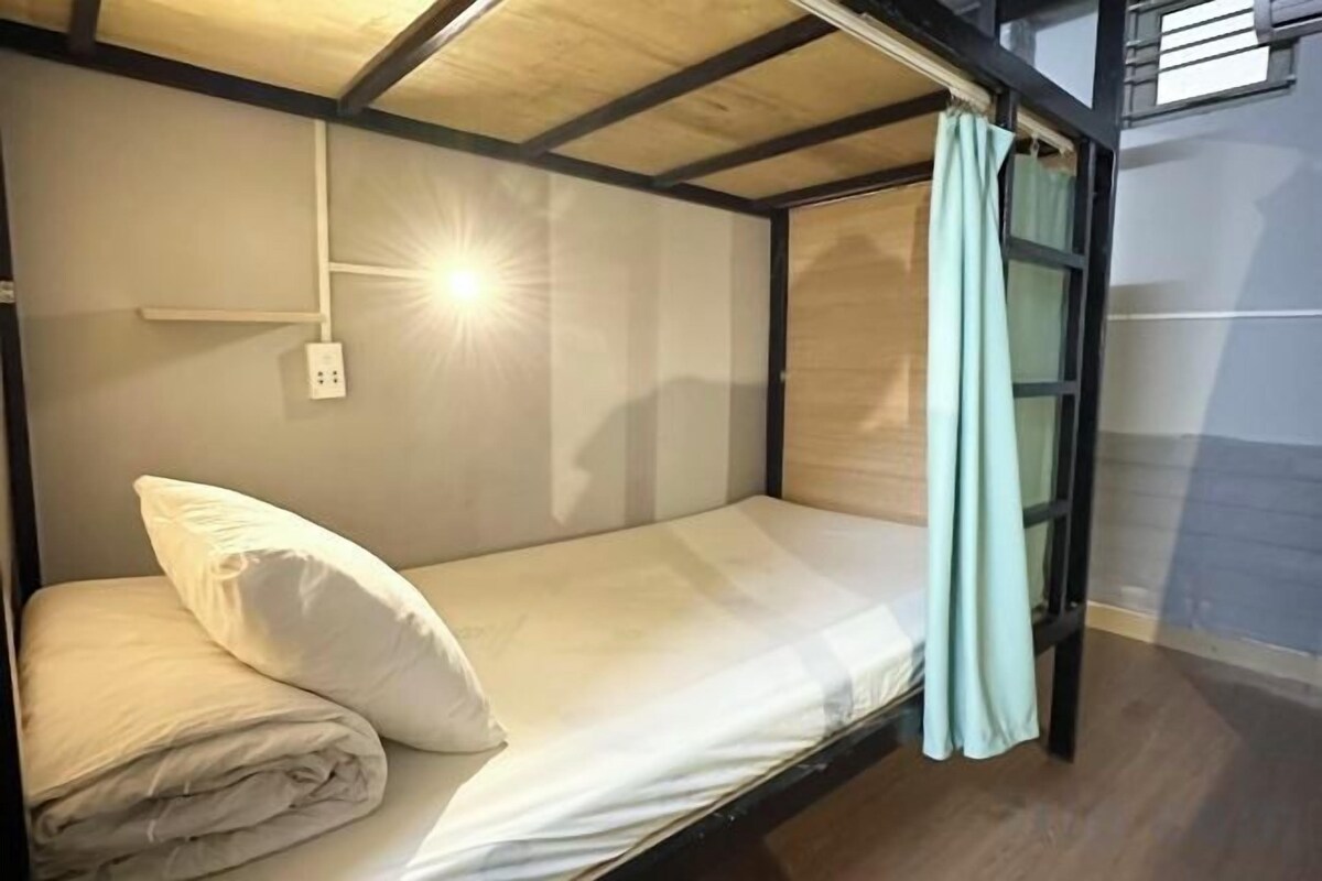 In-room safe, blackout curtains, free WiFi
