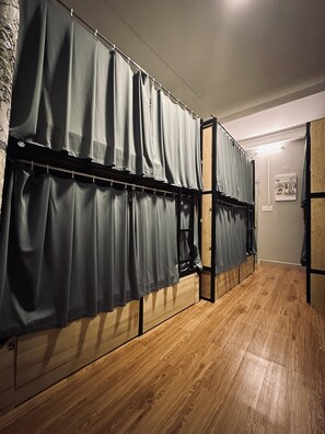 In-room safe, blackout curtains, free WiFi