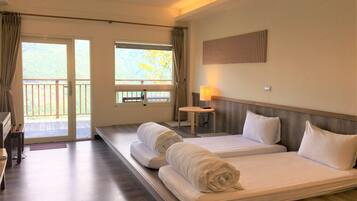 Standard Twin Room, 2 Twin Beds | Blackout drapes, soundproofing, free WiFi, bed sheets