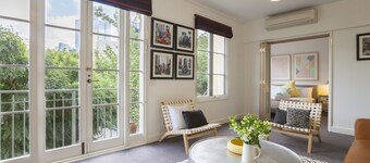 BOUTIQUE STAYS - Wellington Mews