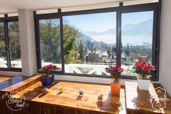 Mountain View Luxury Single Capsule | View from room