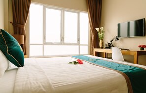 Superior Double Room | Minibar, desk, blackout drapes, free WiFi - Minh Nhung Hotel (Bao Loc)