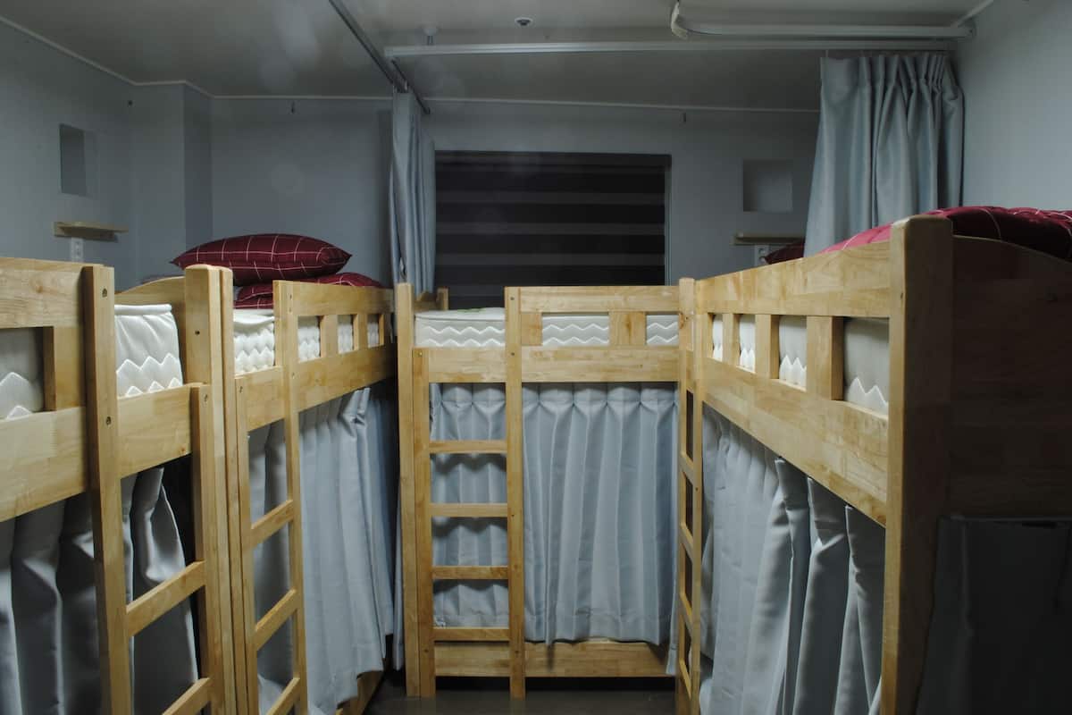 Shared Dormitory, Men only (8 PAX) | Free WiFi