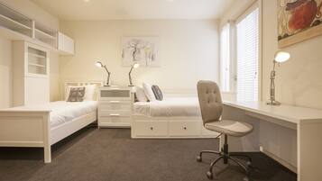 House, 3 Bedrooms | 3 bedrooms, premium bedding, desk, iron/ironing board