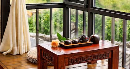 Secret Courtyard Resort Hotel