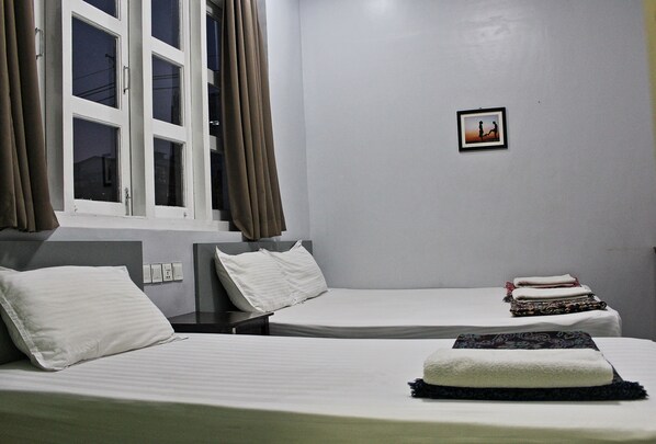 Chambre triple | 1 chambre, espace de travail pour ordinateurs portables