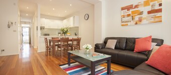 BOUTIQUE STAYS - Melrose Terrace