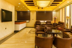 Reception - Al Jamal Hotel (Amman)