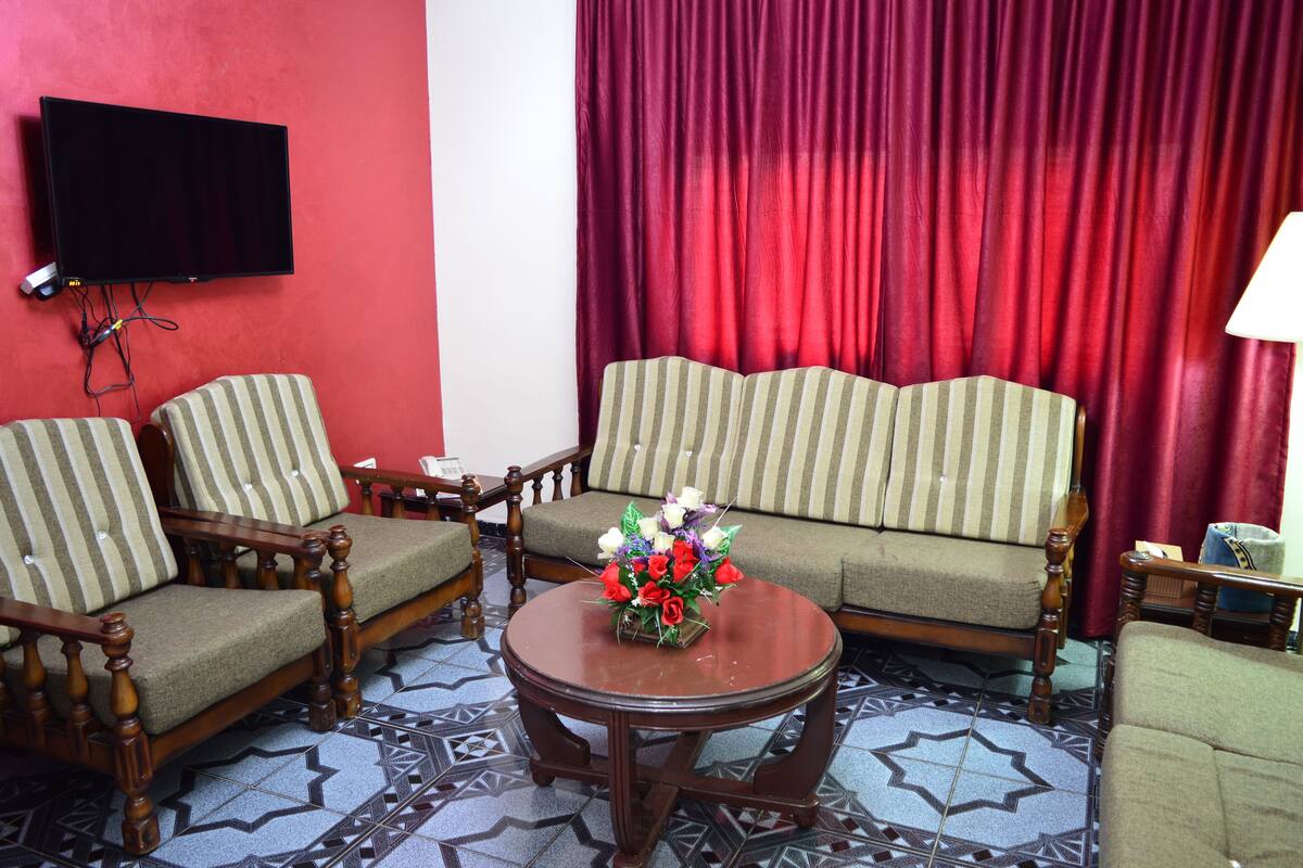 Apartment, 1 Bedroom | Free minibar, in-room safe, desk, blackout drapes