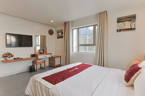 Phòng đôi | Bộ đồ giường cao cấp, minibar, két bảo mật tại phòng, bàn 