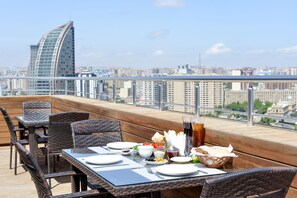 Terrace/patio - Terrace Hotel (Baku)