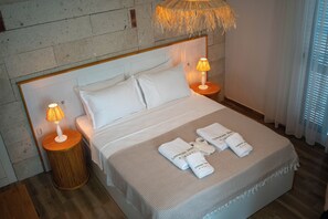 Premium bedding, Tempur-Pedic beds, minibar, in-room safe - Alacati Limonaia Hotel (Cesme)