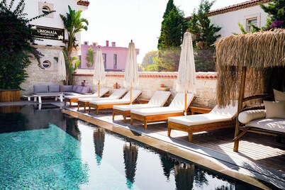 Alacati Limonaia Hotel