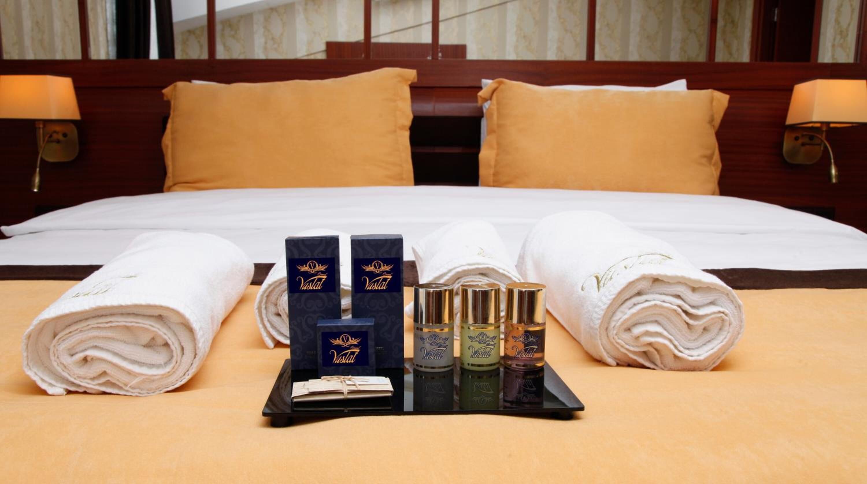 1 bedroom, premium bedding, minibar, in-room safe