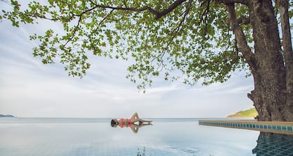 BT Bay Hotel Ngapali