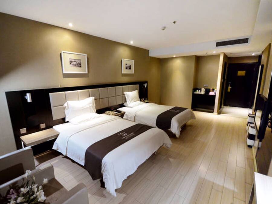 Tomannsrom – deluxe | Minibar, skrivebord, strykejern/-brett og wi-fi (inkludert)